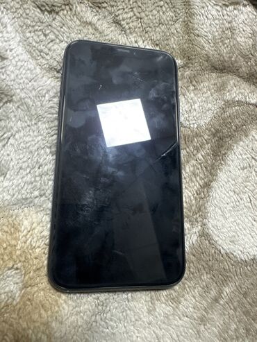toshiba apple: IPhone Xr, Б/у, 64 ГБ, Черный, Чехол, 83 %