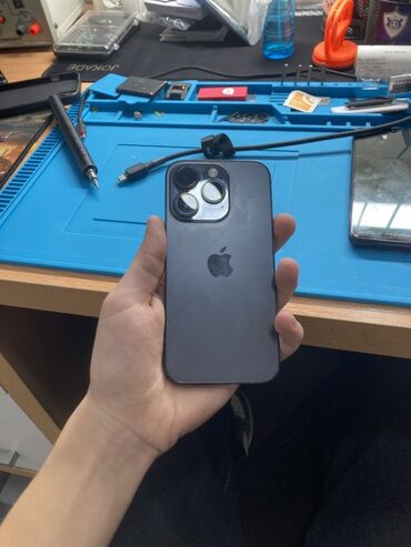 Apple iPhone: IPhone 14 Pro, Qara, Face ID