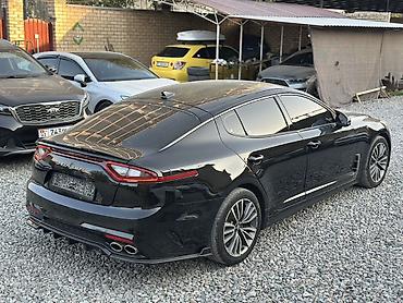 спортивная машына: Kia Stinger: 2018 г., 2.2 л, Дизель, Фастбек — 4