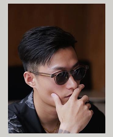 Солнцезащитные очки: Солнцезащитные очки Unbent. Новые. • Материал: Оправа из итальянского — 10