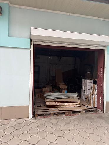 гараж оренда: 120 м², Первая линия, В бизнес центре — 1
