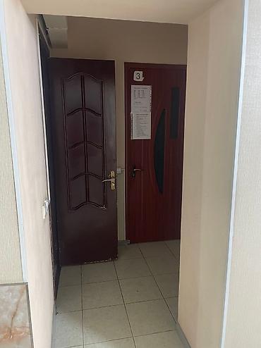 по трассе: Продажа магазинов В жилом доме, 300 м², Старый ремонт, С санузлом, Цокольный этаж этаж — 10