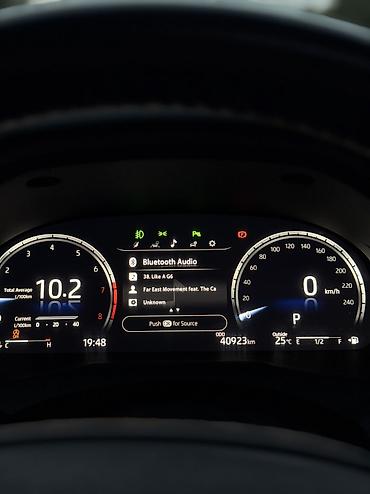 lexsus 330: Toyota Camry: 2023 г., 2.5 л, Автомат, Бензин, Седан — 8