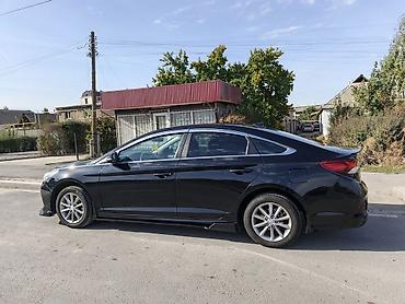 mg zs: Hyundai Sonata: 2017 г., 2 л, Газ — 4