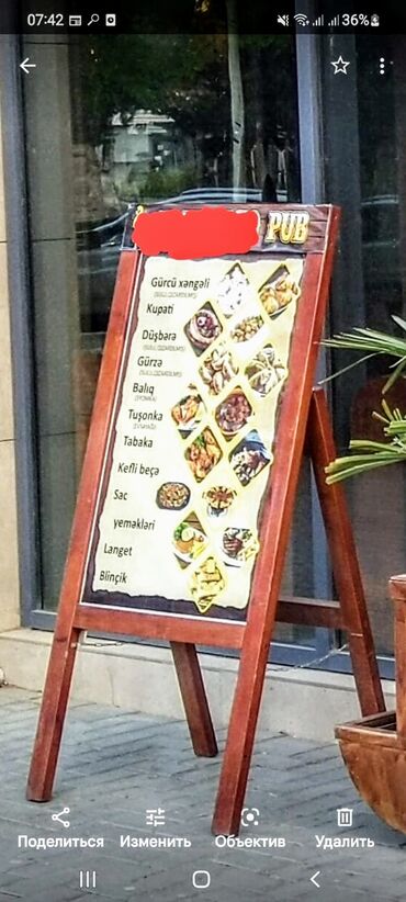 Reklam lövhələri: Taxta menyu lövha. Axan led işiqli reklam tablosu.Mùxtàlif növ reklam — 5