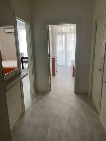 Uzunmüddətli kirayə mənzillər: Nərimanov rayonu, Nərimanov metrosu, Arif Heydərov küçəsində, 10 — 8