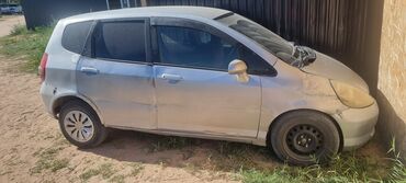 купить бу шины в бишкеке: Honda Fit: 2003 г., 1.3 л, Вариатор, Бензин, Хетчбек