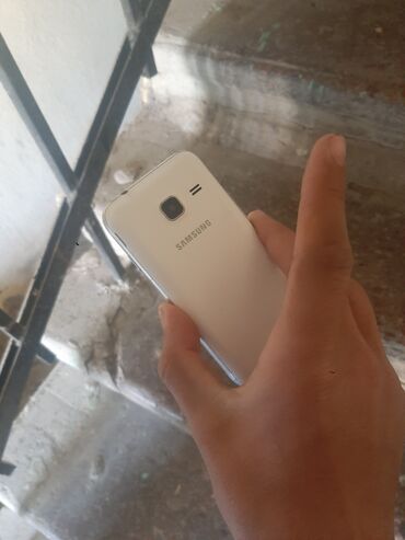 samsung galaxy s7 teze qiymeti: Samsung Galaxy J1, 16 ГБ, цвет - Белый