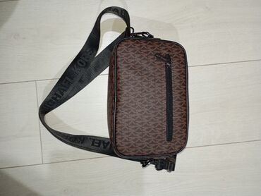 Барсетки: Барсетка, Michael Kors, Материал: Экокожа, Застежка на молнии, Новый — 3