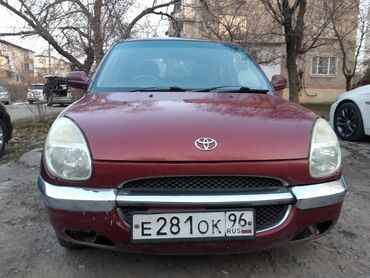 Toyota: Toyota Дуэт: 1998 г., 1 л, Автомат, Бензин, Хэтчбэк