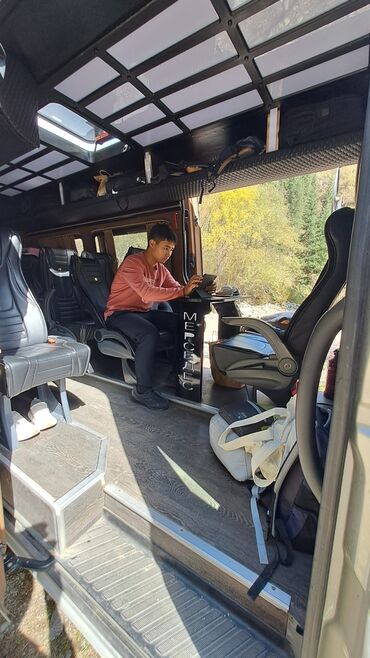 Трансфер, пассажирские перевозки: По региону, Аэропорт, По городу Бус, Автобус | 18 мест — 8