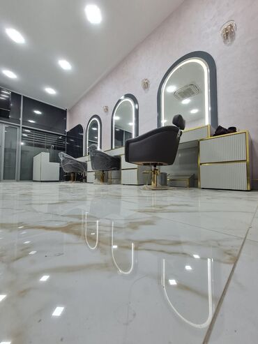 Digər salon, tibbi mebel: Daxili dizaynı və funksionallığı ilə göz oxşayan, tam təchiz olunmuş — 5