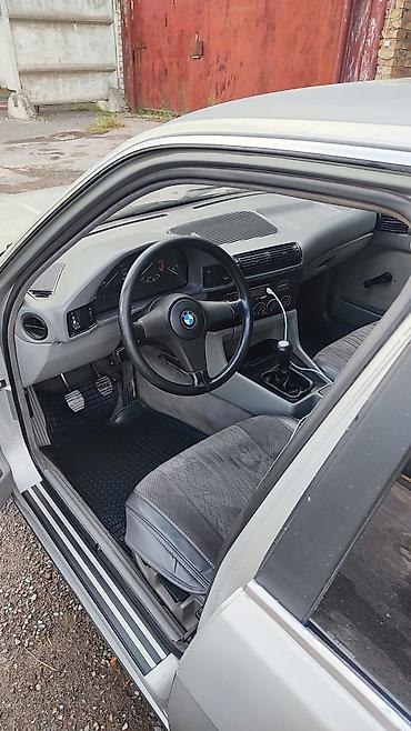 редуктор bmw: BMW 5 series: 1991 г., 2.5 л, Механика, Бензин, Седан — 3