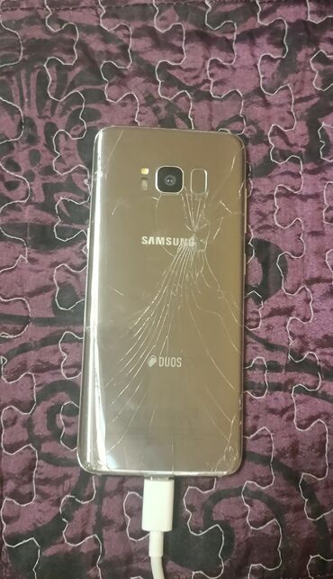 ремонт телефонов самсунг бишкек: Samsung Galaxy S8, Б/у, 64 ГБ, цвет - Золотой, 2 SIM