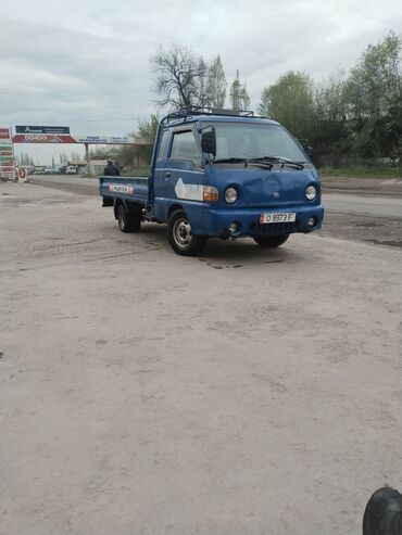 Hyundai Porter: 1998 г., 2.5 л, Механика, Дизель, Фургон