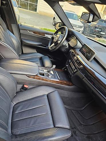 for x5 magic: BMW X5: 2 l | 2017 il Ofrouder/SUV — 5