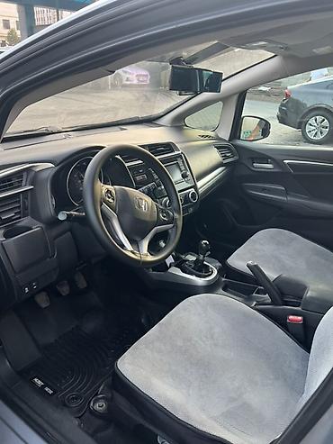 ender s: Honda Fit: 2018 г., 1.5 л, Механика, Бензин, Хэтчбэк — 5
