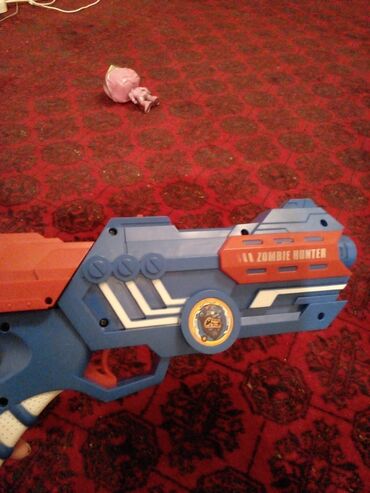 синий трактор игрушка: Продаю оружия игрушка очень классная