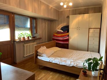Продажа квартир: 4 комнаты, 130 м², Индивидуалка, 7 этаж, Косметический ремонт