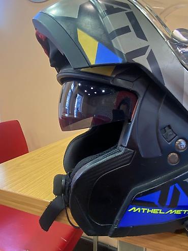 zigzag one 50 cc: Kask normal vəzyətdədir. Vaxtı ikən 320 azn alınıb. Mt Helmets Atom — 3