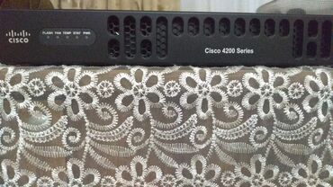 cisco modem: Cisco 4221