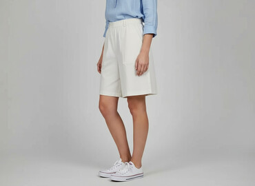białe t shirty allegro: Shorts for women, size S