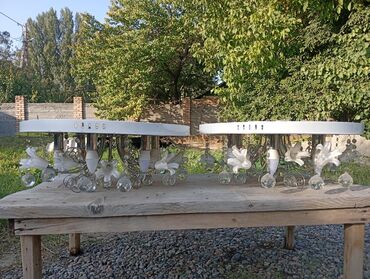 продажа люстра: 1 люстра 2000 сом Потолочные люстры в классическом стиле (2 шт.) -