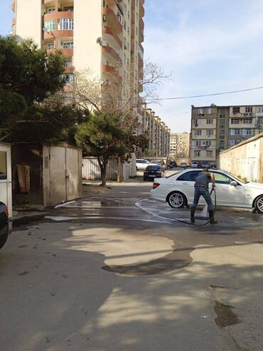 Digər kommersiya daşınmaz əmlakı: Həzi Aslanov metrosu yaxınlığında,Səadət şadlıq sarayının — 4