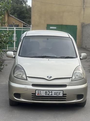 машину продаю: Toyota Funcargo: 2002 г., 1.3 л, Автомат, Бензин, Минивэн — 8