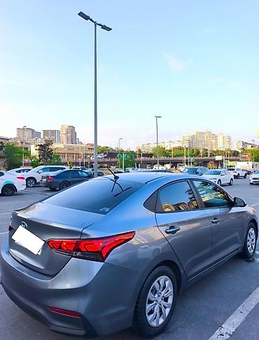 hunday accent 2012: Hyundai Accent: 1.6 l | 2018 il Sedan — 2