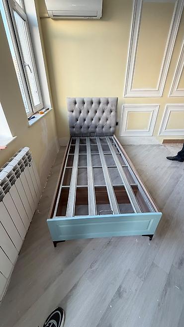 Çarpayılar: Bir nəfərlik taxt çarpayı (çərçivə) - Ölçü: təxmini 90x200 sm — 2