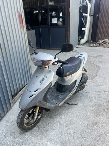 электромотоцикл грузовой бишкек: Скутер Honda, 50 куб. см, Бензин, Б/у
