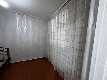 ev elani yerlesdir: Yeni təmirdən çıxıb, təmirdən sonra yaşayış olmayıb, həyət evidir, 28 — 2