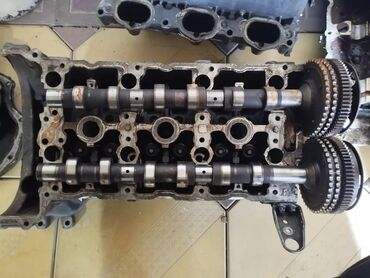 Sbor motorlar və silindr başlıqları: Mercedes-Benz E280, 2.8 l, Benzin, 2006 il, İşlənmiş — 12