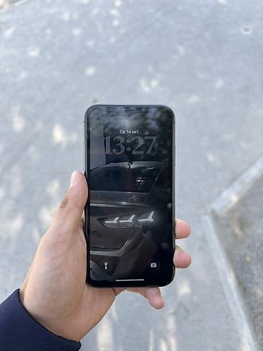 На продажу Айфон 11 в черном цвете. Все родное, кроме экрана и Face