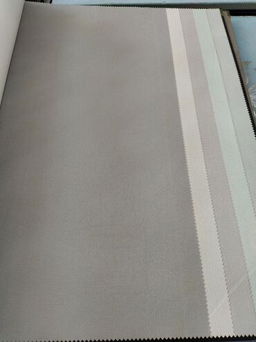 Divar kağızları: Zərif, neytral tonlarda dekorativ parça nümunələri - Material: hamar