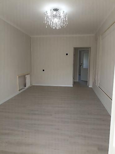 48: 2 комнаты, 50 м², 5 мкр Индивидуалка, 4 этаж, Косметический ремонт — 3