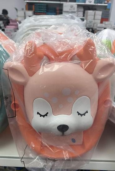 Ostali dečiji nameštaj: Dečja noša u obliku jelence – zabavna i funkcionalna za olakšano — 8