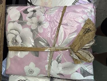 bed sheets: Односпальный комплект постельного белья Состав набора: - — 8