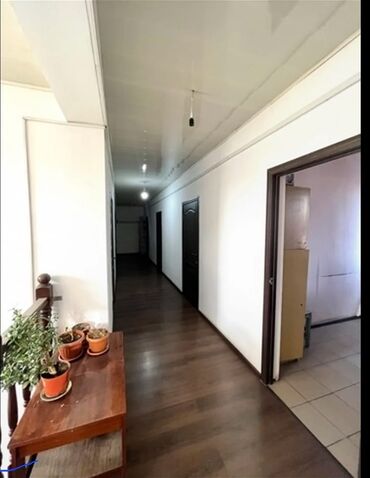 Продажа домов: Дом, 268 м², 7 комнат, Риэлтор, Евроремонт at lalafo.kg — 16 Продажа домов: Дом, 268 м², 7 комнат, Риэлтор, Евроремонт — 16