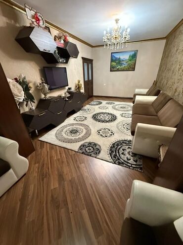 квартира ик: 3 комнаты, 105 м², 106 серия улучшенная, 8 этаж, Евроремонт