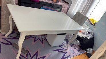 Otaq bitkiləri: Ağ rəngdə yemək masası və stul dəsti 8 neferlik - Masa: parlaq ağ lalafo.az -da Otaq bitkiləri: Ağ rəngdə yemək masası və stul dəsti 8 neferlik - Masa: parlaq ağ