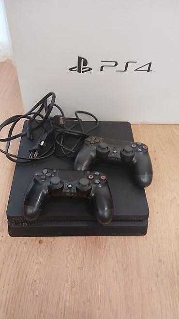 PlayStation 4 (PS4) Slim — 1 TB yaddaşlı oyun konsolu paketi lalafo.az -da PlayStation 4 (PS4) Slim — 1 TB yaddaşlı oyun konsolu paketi