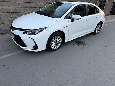 corolla s: Toyota Corolla: 2020 г., 1.8 л, Вариатор, Гибрид, Седан — 2