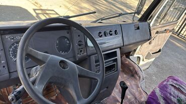 Mercedes-Benz: Mercedes-Benz T1: 1994 г., 2.8 л, Механика, Дизель, Фургон — 10