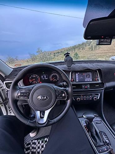 bmw m5 e60 v10: Kia K5: 2017 г., 2 л, Автомат, Газ — 8