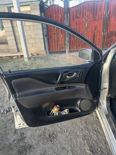 купить двигатель на нексию в бишкеке: Mitsubishi Space Star: 2002 г., 1.5 л, Механика, Бензин, Универсал