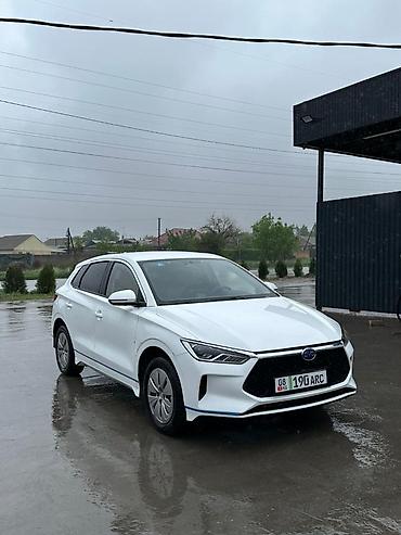 BYD: BYD E2: 2021 г., Электромобиль — 1