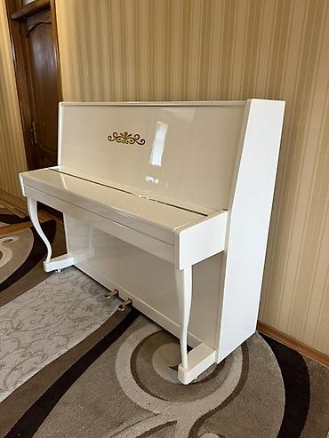 88: Ağ rəngli upright pianino – “СЮИТА” (Syuıta). - Korpus: parlaq — 6