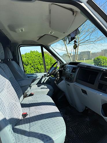 Yük maşınları: Ford Transit yük furgonu Masin yaxsi vezyetdedir avorpadan il yarımdır — 15